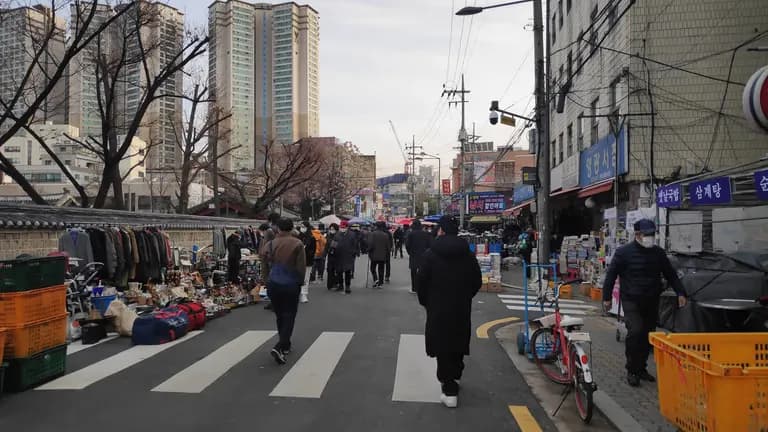 革ひも仕上げ飾りを売っている場所 - 新設洞探訪記-1