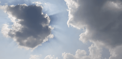 今日空が特に美しい理由 - ティンダル現象