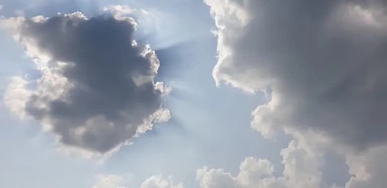 오늘 하늘이 유난히 멋있는 이유 - 틴들현상-1