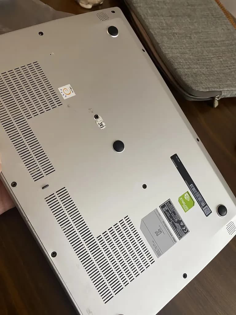 MSI PS42 8RB Revisión de Reemplazo de Batería de Portátil-4