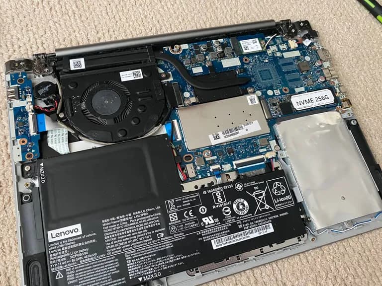 Actualización del Lenovo 320S-14IKB-9