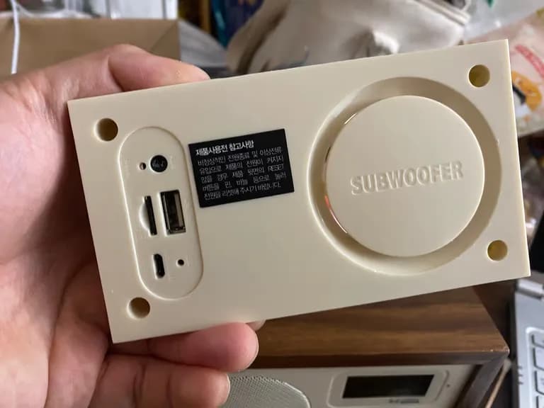 Reparación del Britz BA-C1 Plus con conector micro USB de 5 pines - Cambiándolo a tipo USB‑C-2