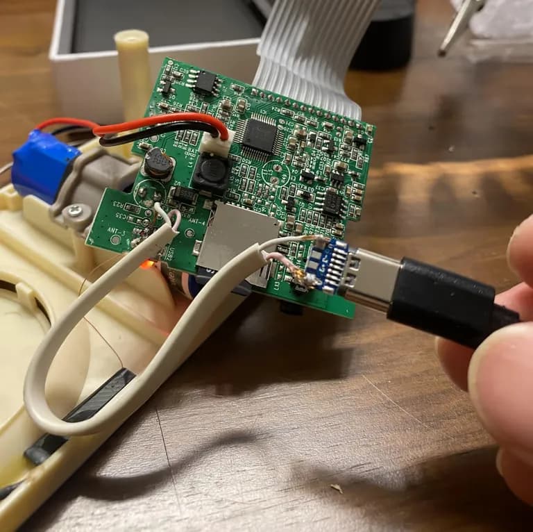 Reparación del Britz BA-C1 Plus con conector micro USB de 5 pines - Cambiándolo a tipo USB‑C-10