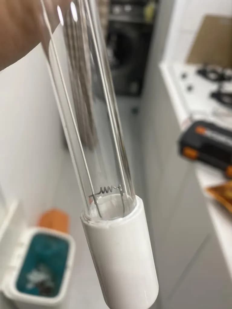 milen フードディスポーザーのビープ音 - ランプの交換方法-2