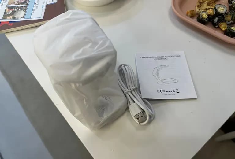 Reseña del cargador 3 en 1 para iPhone y Watch de AliExpress-5