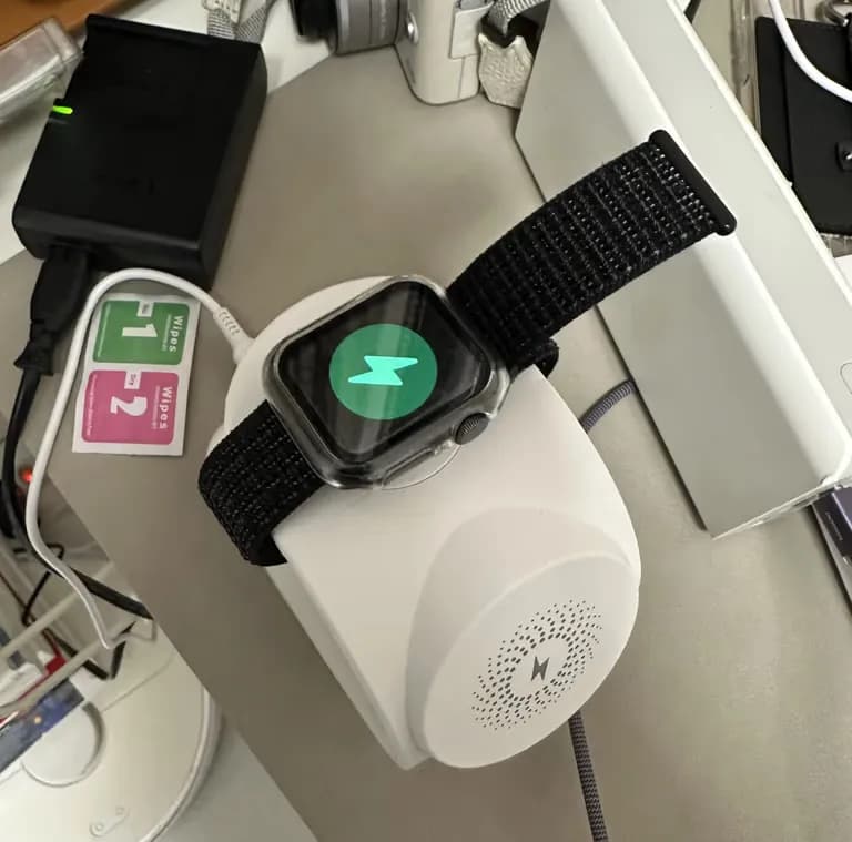 Reseña del cargador 3 en 1 para iPhone y Watch de AliExpress-6