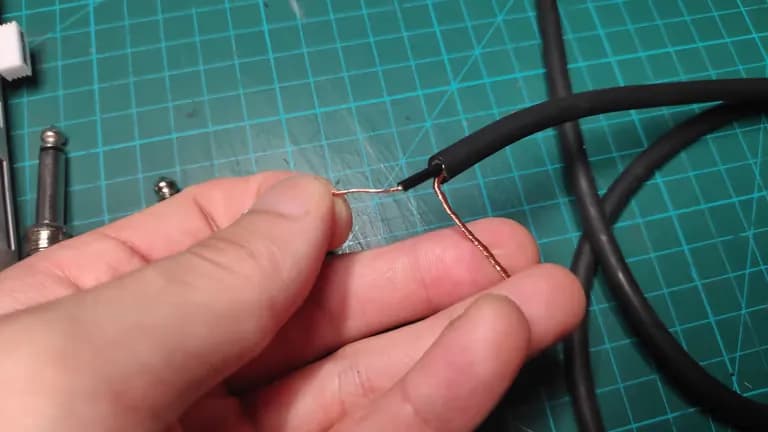 Reparación de cable de amplificador (cable de 5.5)-2