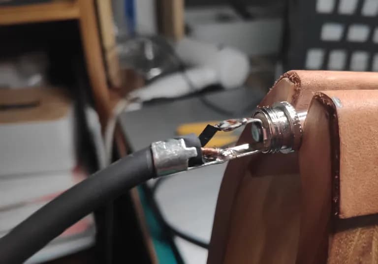 Reparación de cable de amplificador (cable de 5.5)-4