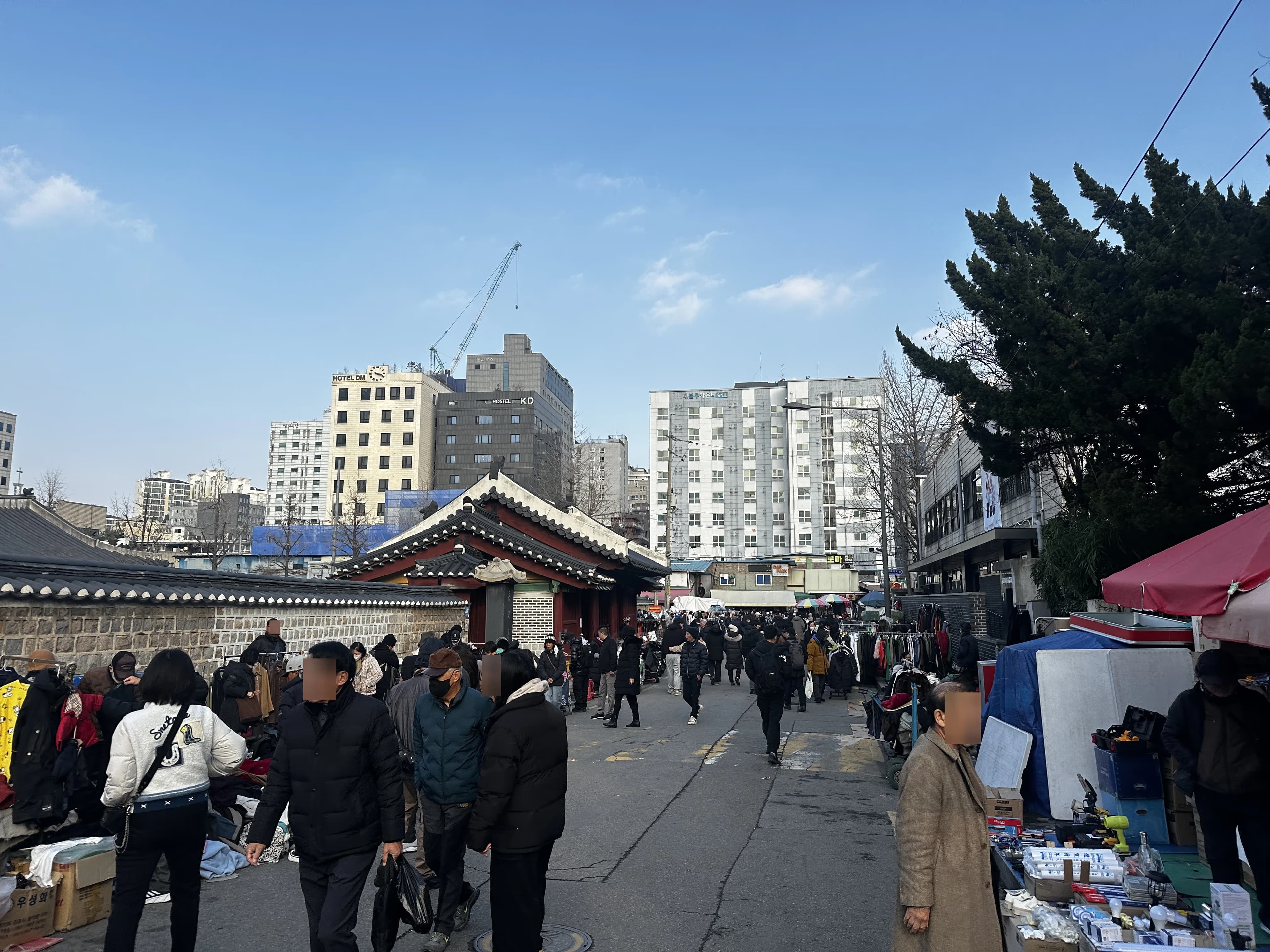 新設洞レザー市場探訪記-1