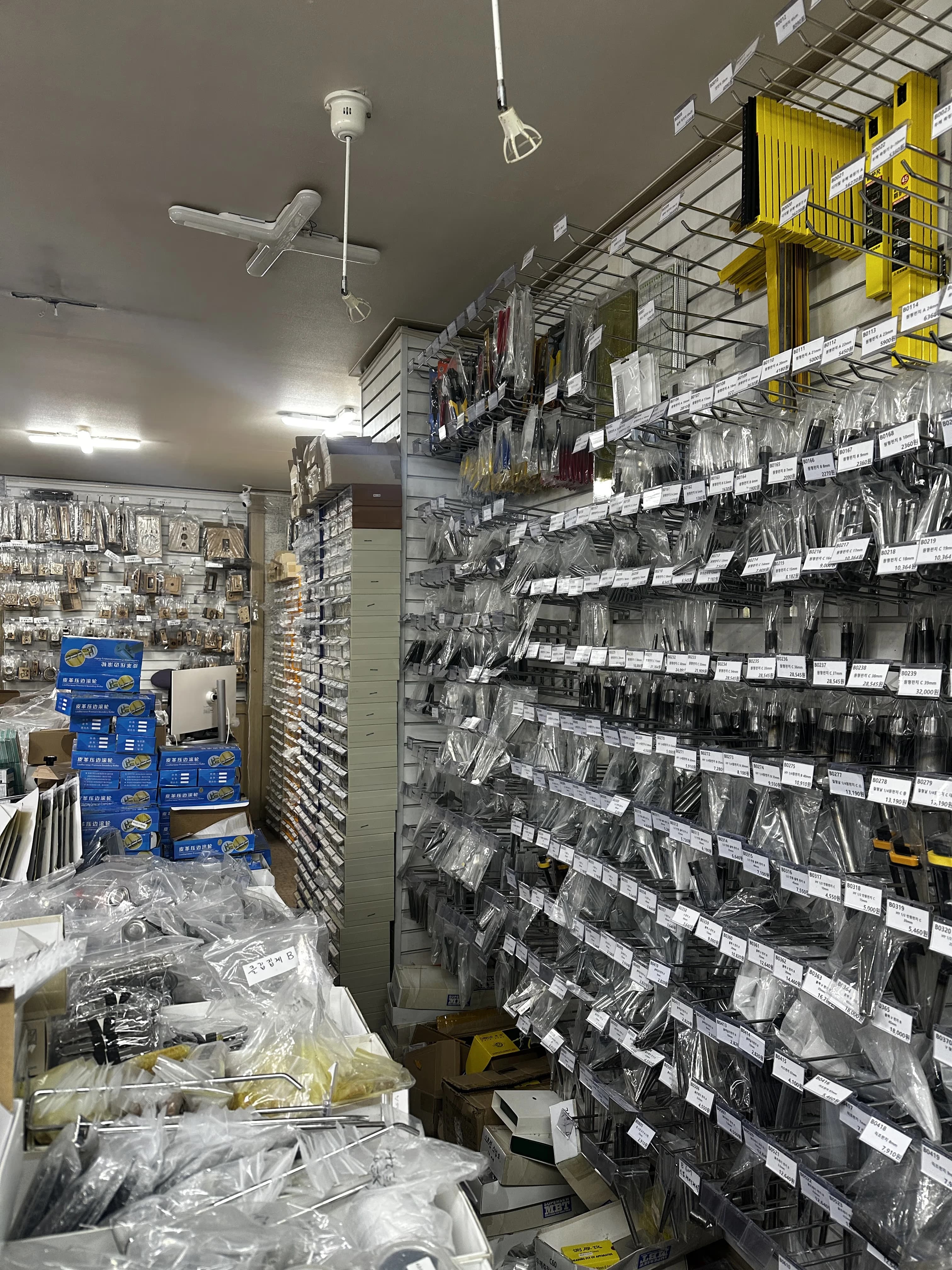 新設洞レザー市場探訪記-8