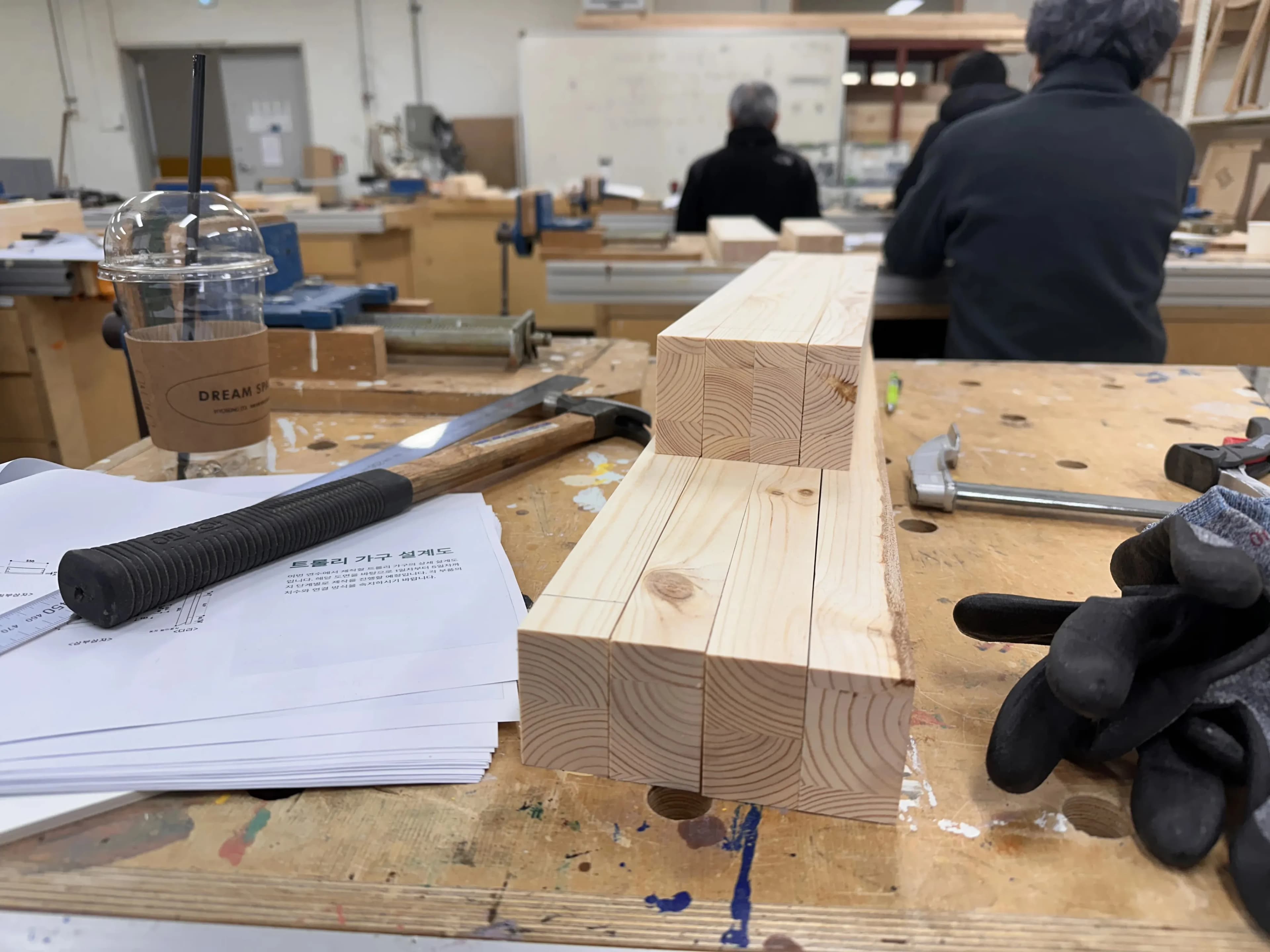 Reseña del curso de formación en un área especial de la Agencia Global para el Fomento de Habilidades (GIFA) - Formación en carpintería-28