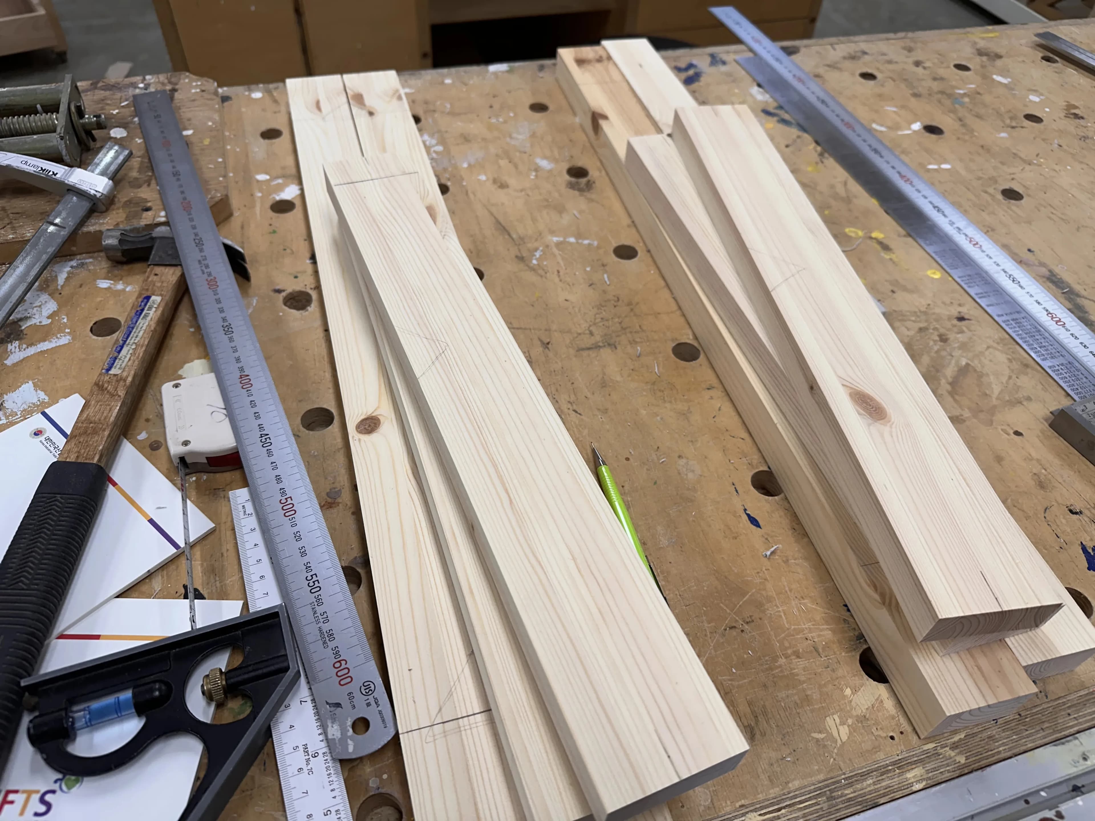 Reseña del curso de formación en un área especial de la Agencia Global para el Fomento de Habilidades (GIFA) - Formación en carpintería-30