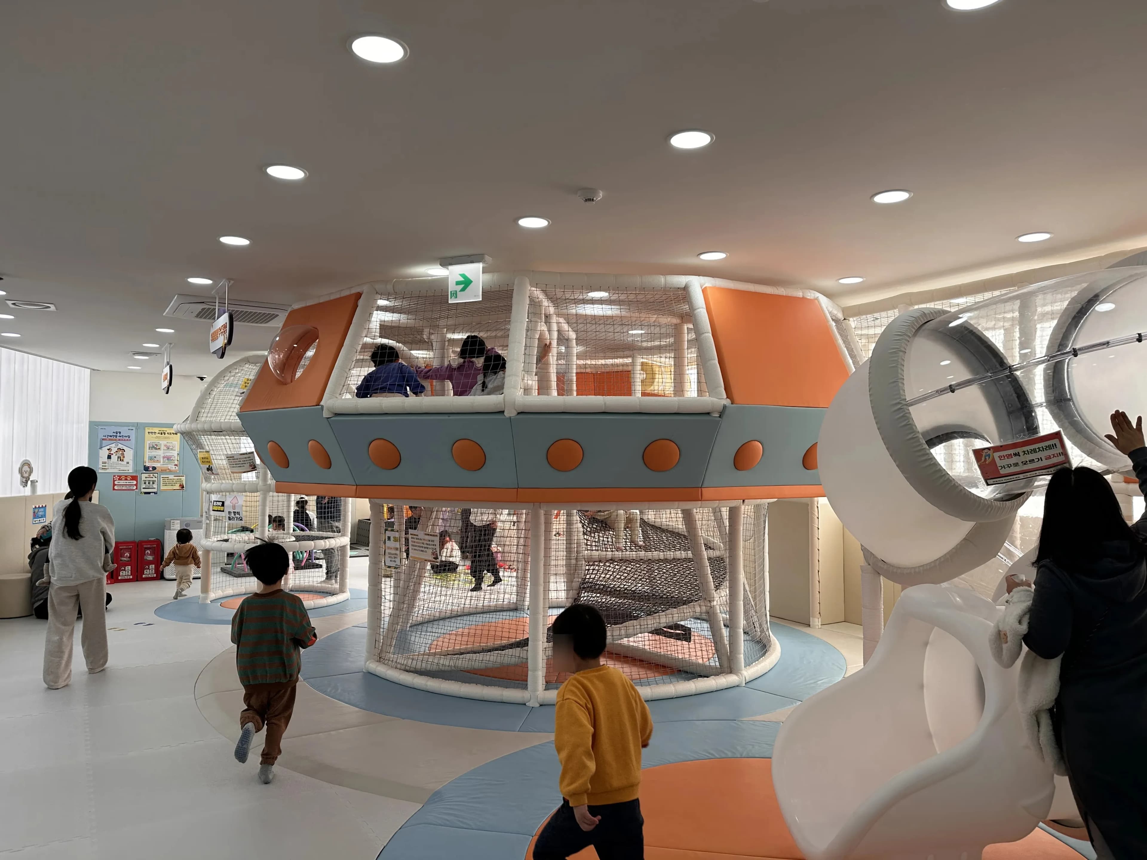 道峰区首尔型亲子咖啡馆探访记——오르봉내리봉、쌍문별 탐험대、숲속유람선-70