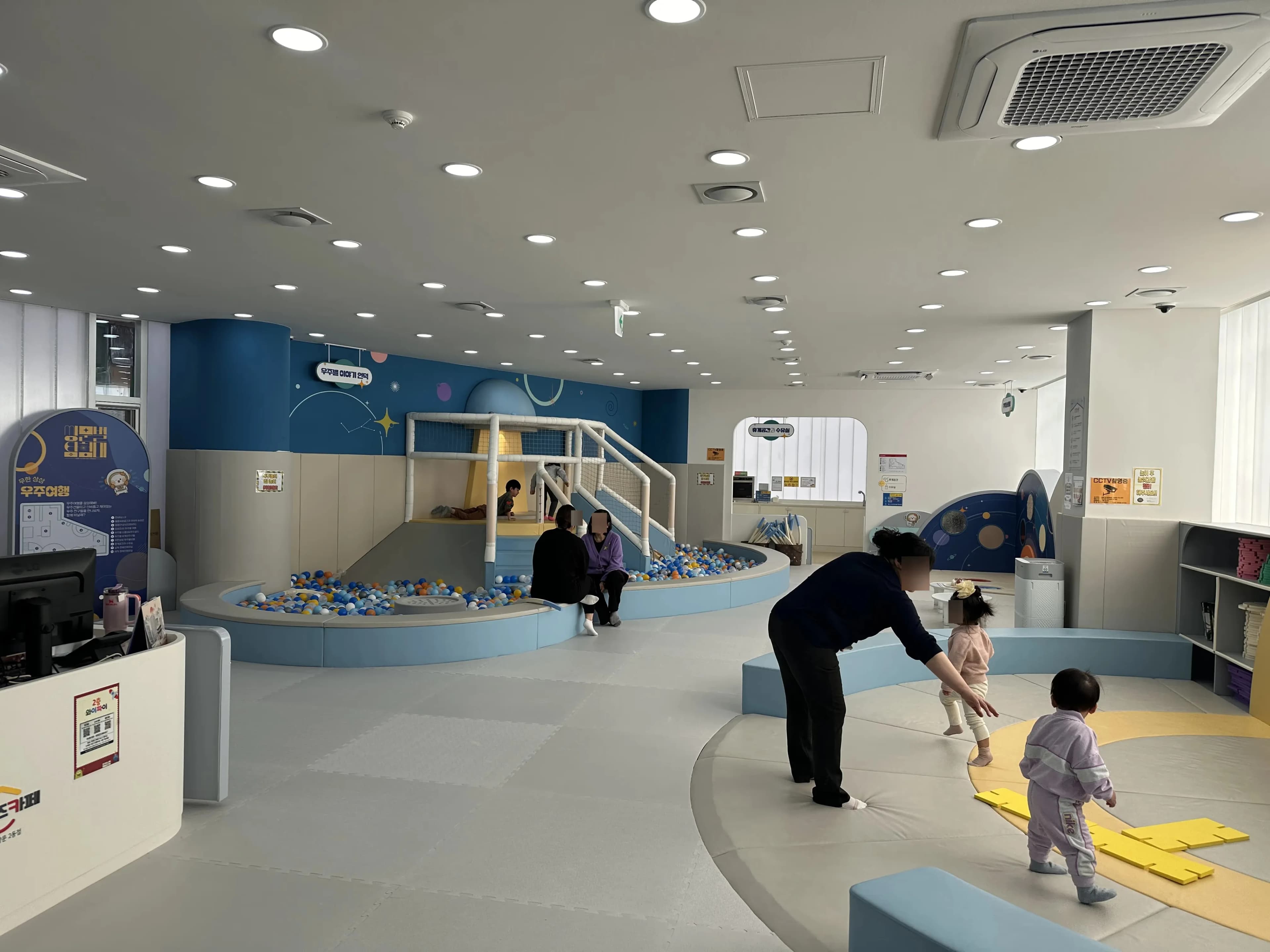 道峰区首尔型亲子咖啡馆探访记——오르봉내리봉、쌍문별 탐험대、숲속유람선-56