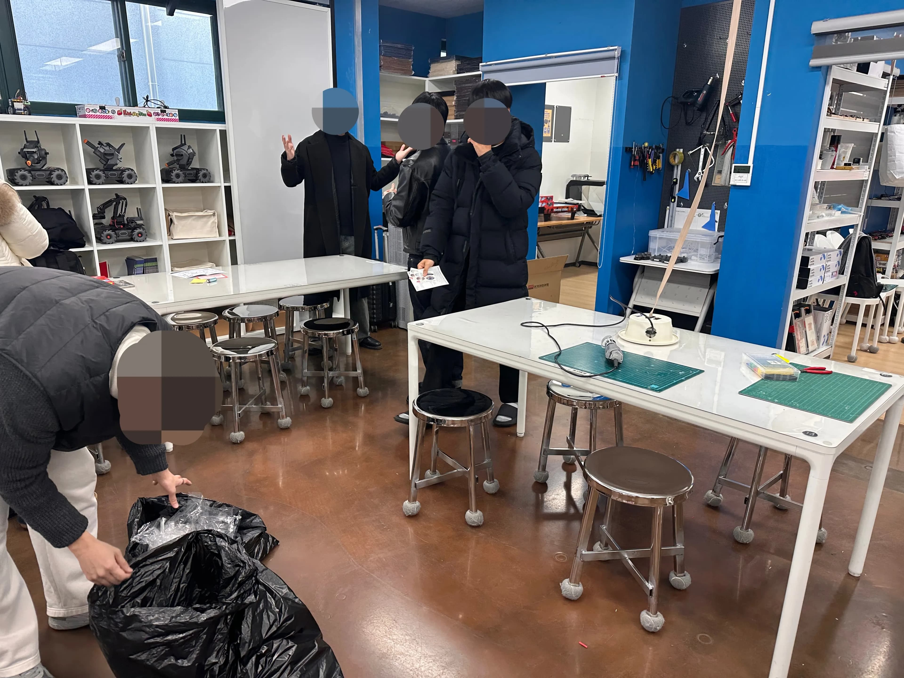 micro:bitでクモロボットをコーディングする-3