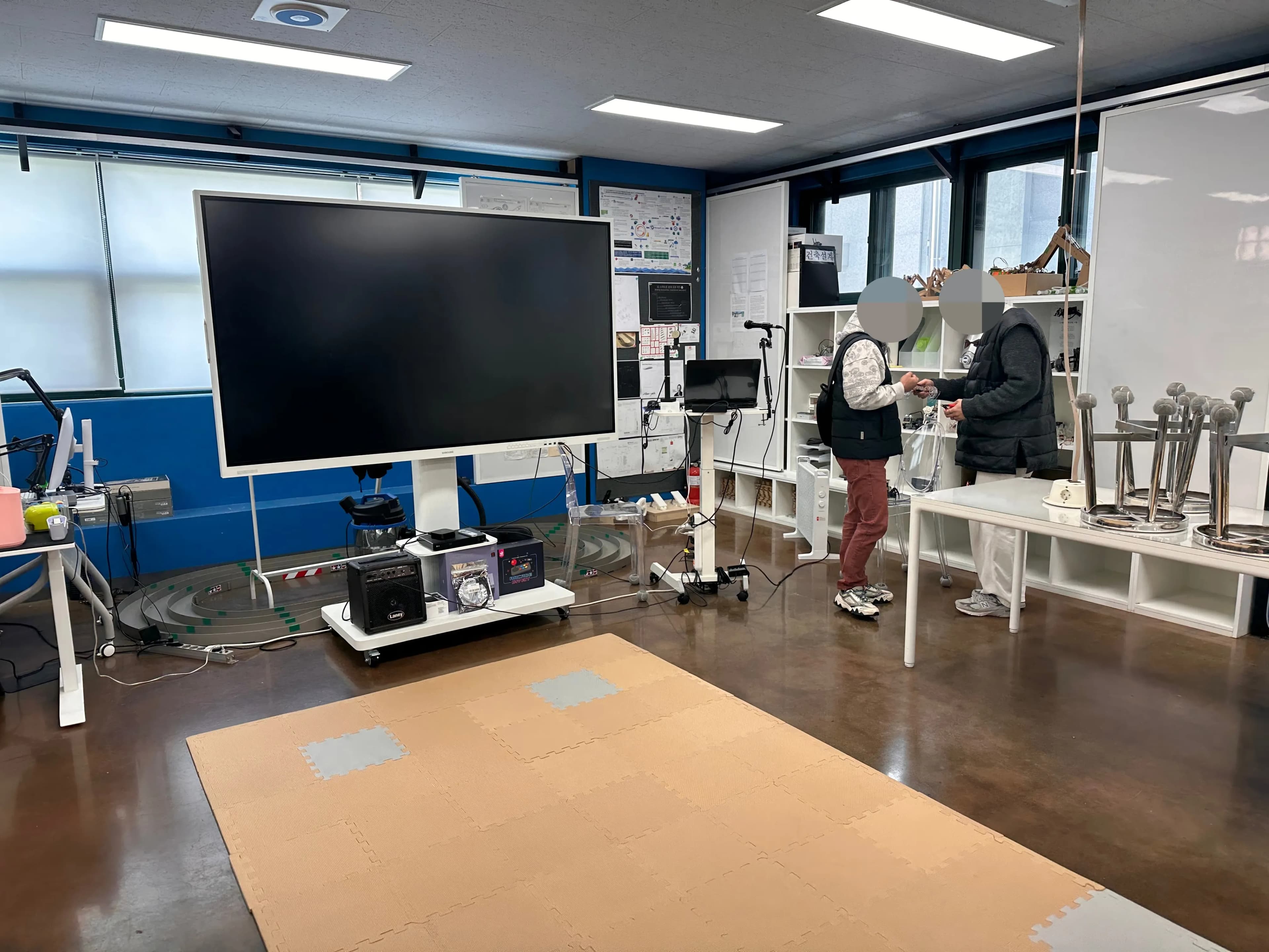 micro:bitでクモロボットをコーディングする-12