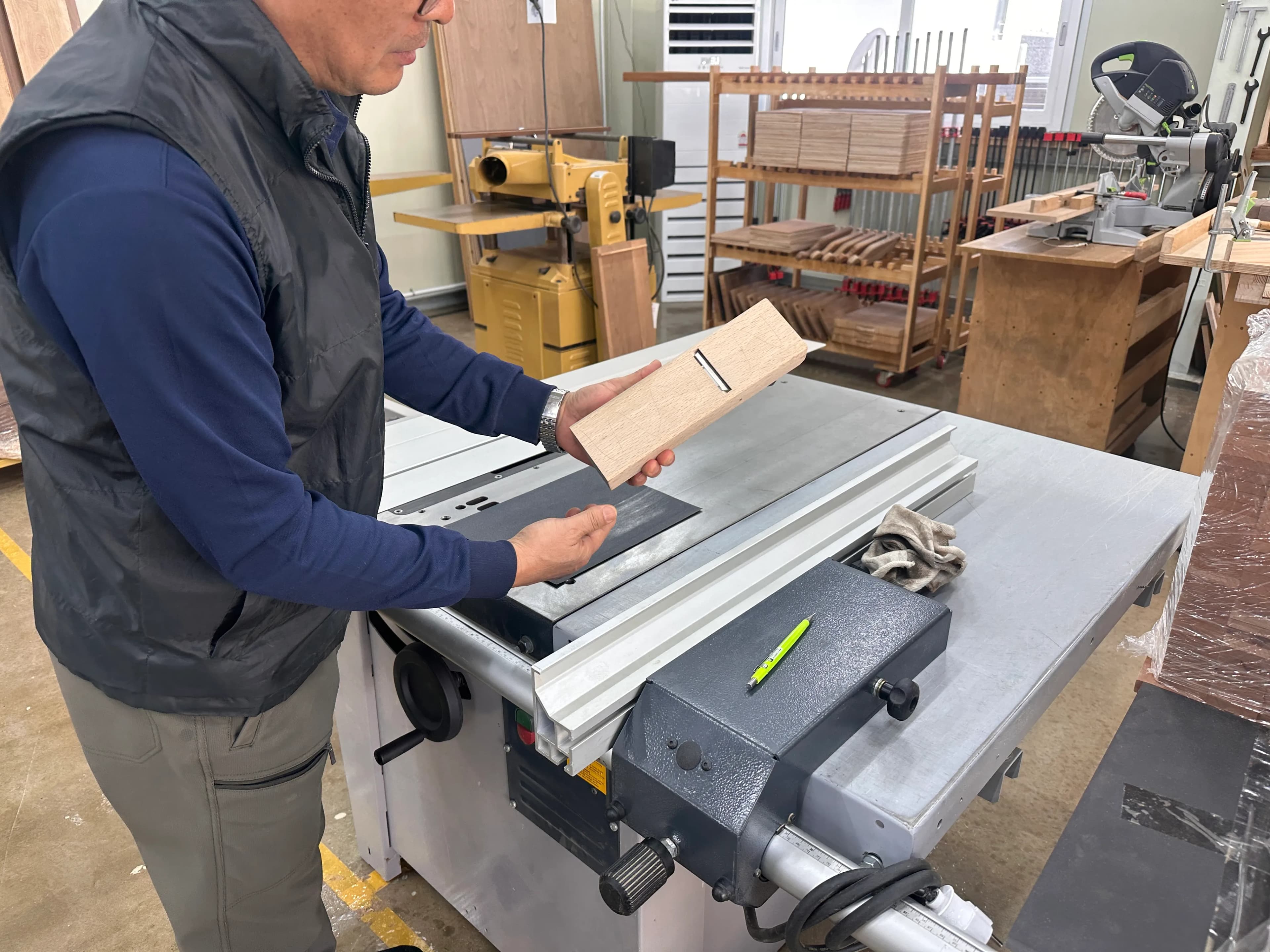 더명장 목공 취미반 2일차 - 대패질, 대패의 구조와 원리-15