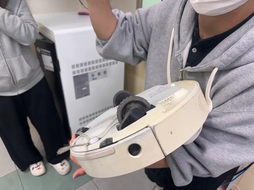 학교 교실 로봇 청소기 운영 방법-3