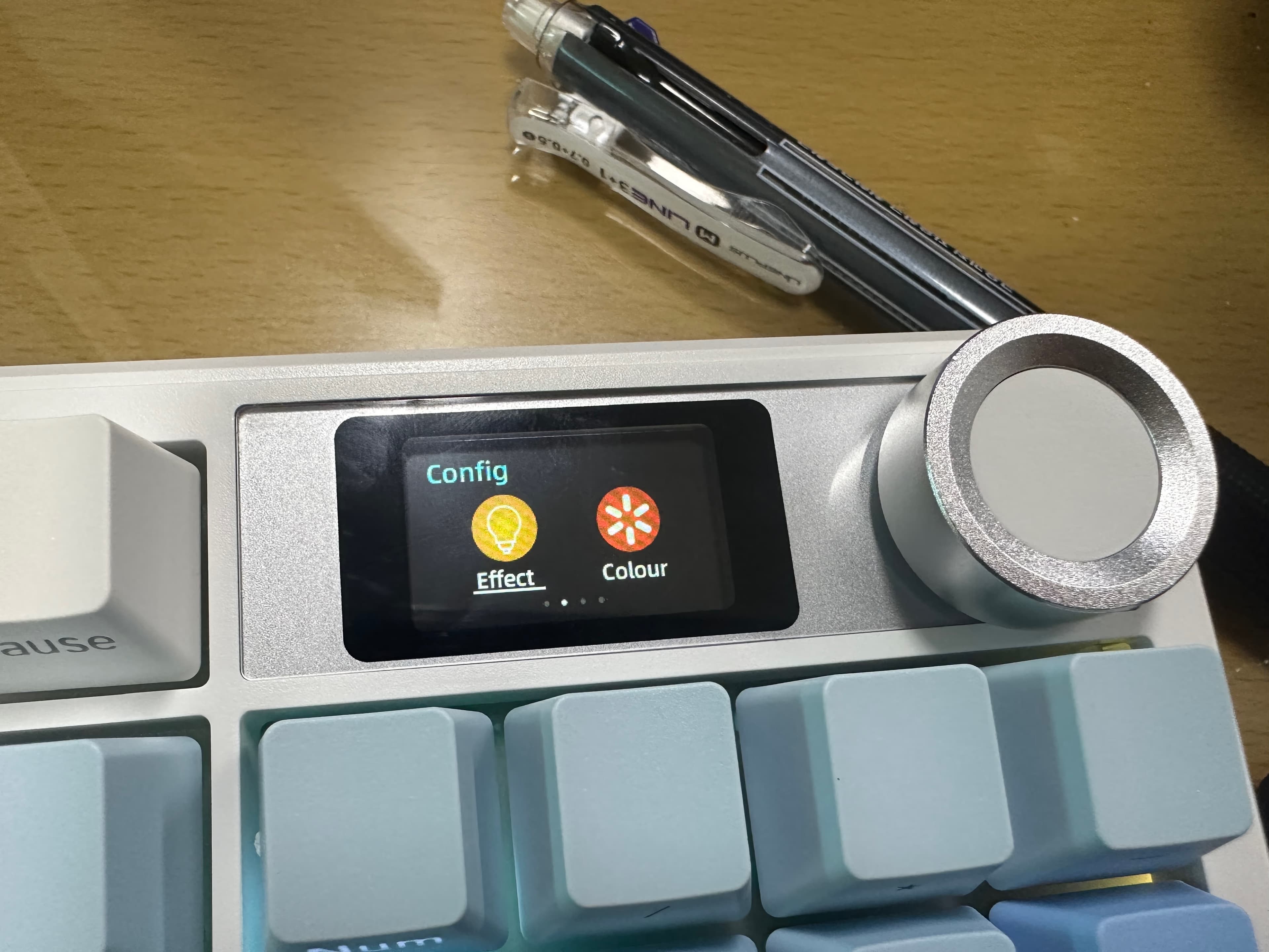 Reseña del cambio de switches AULA Dokgeomi F108 pro Fengling y Outemu Silent Peach v3-10