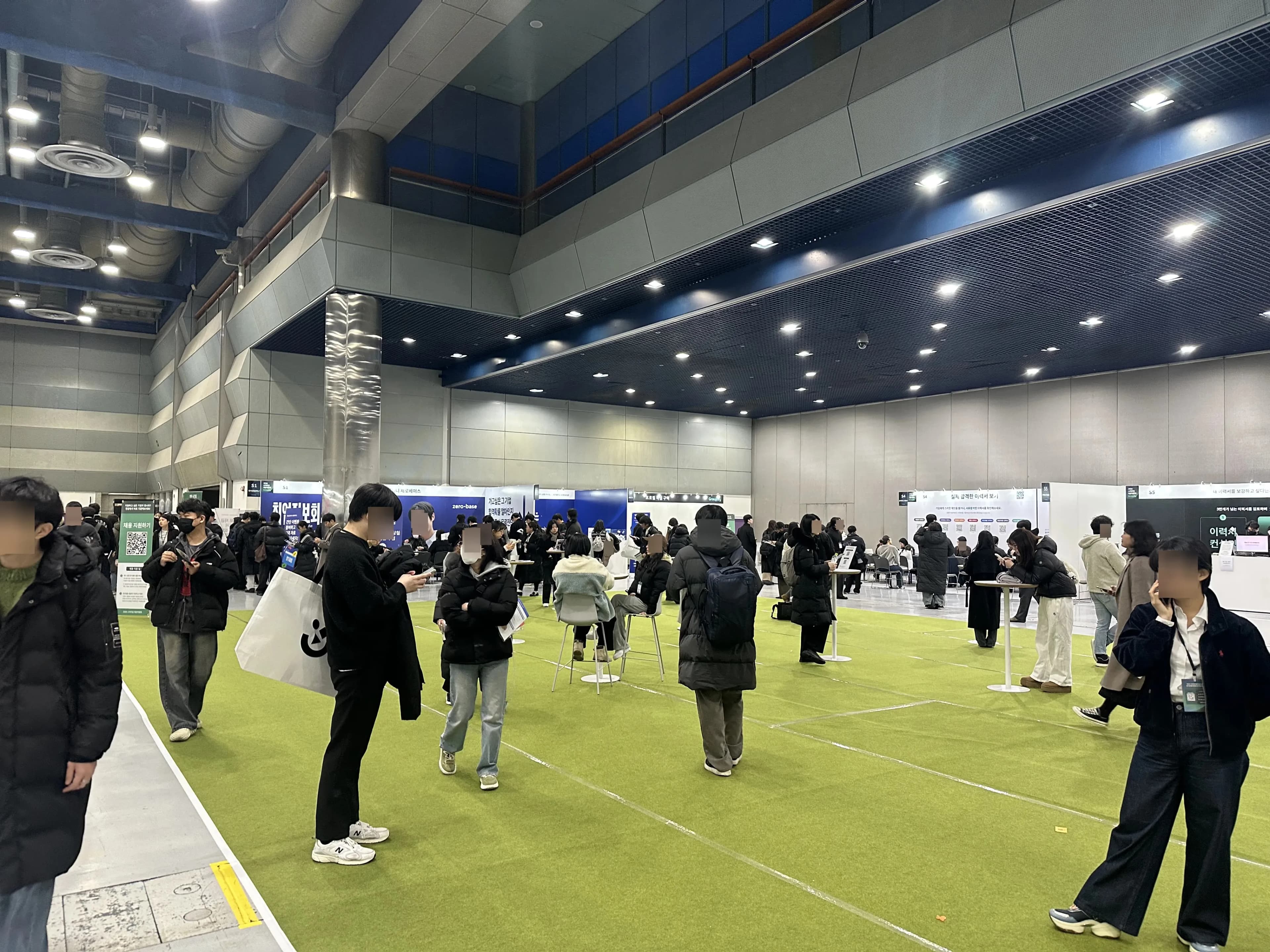 Review of the 2026 Startup Job Fair-11